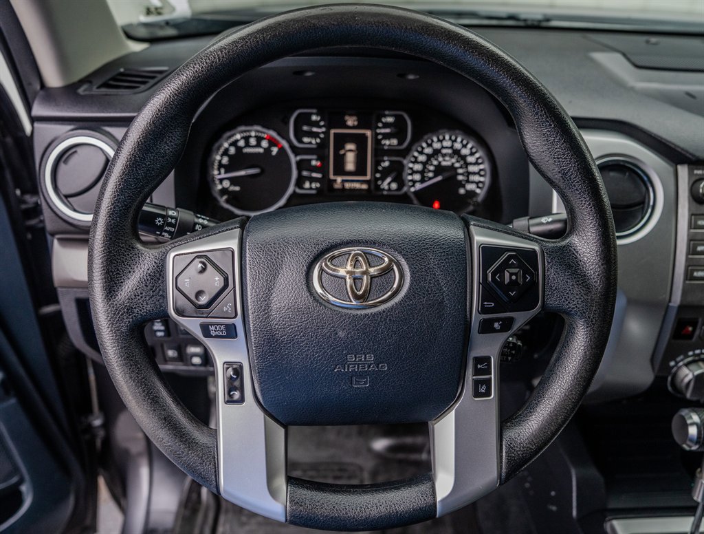 Used 2018 Toyota Tundra SR5 w/ SR5 Upgrade Package image 15