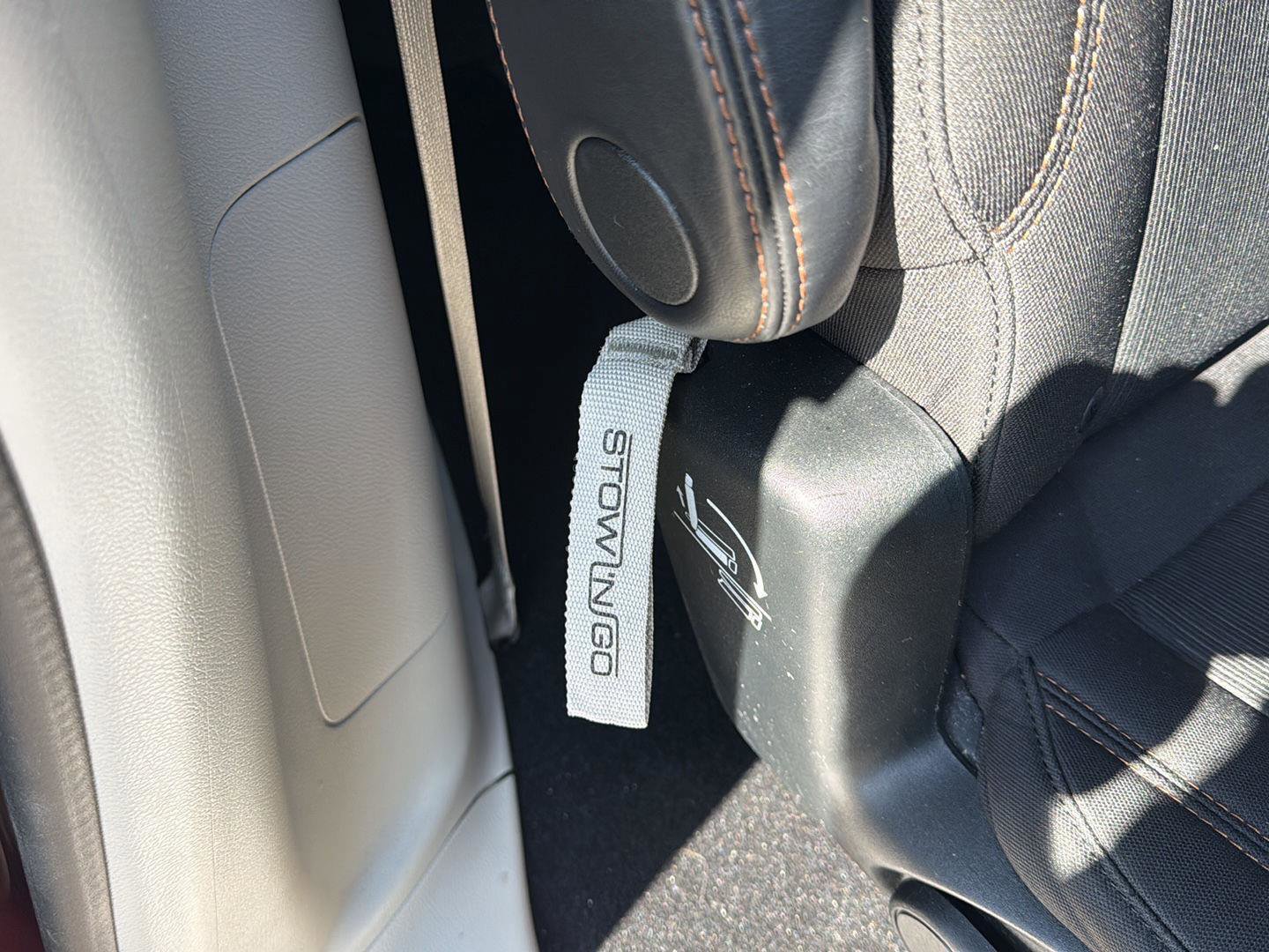 Used 2018 Chrysler Pacifica Touring Plus FWD image 35