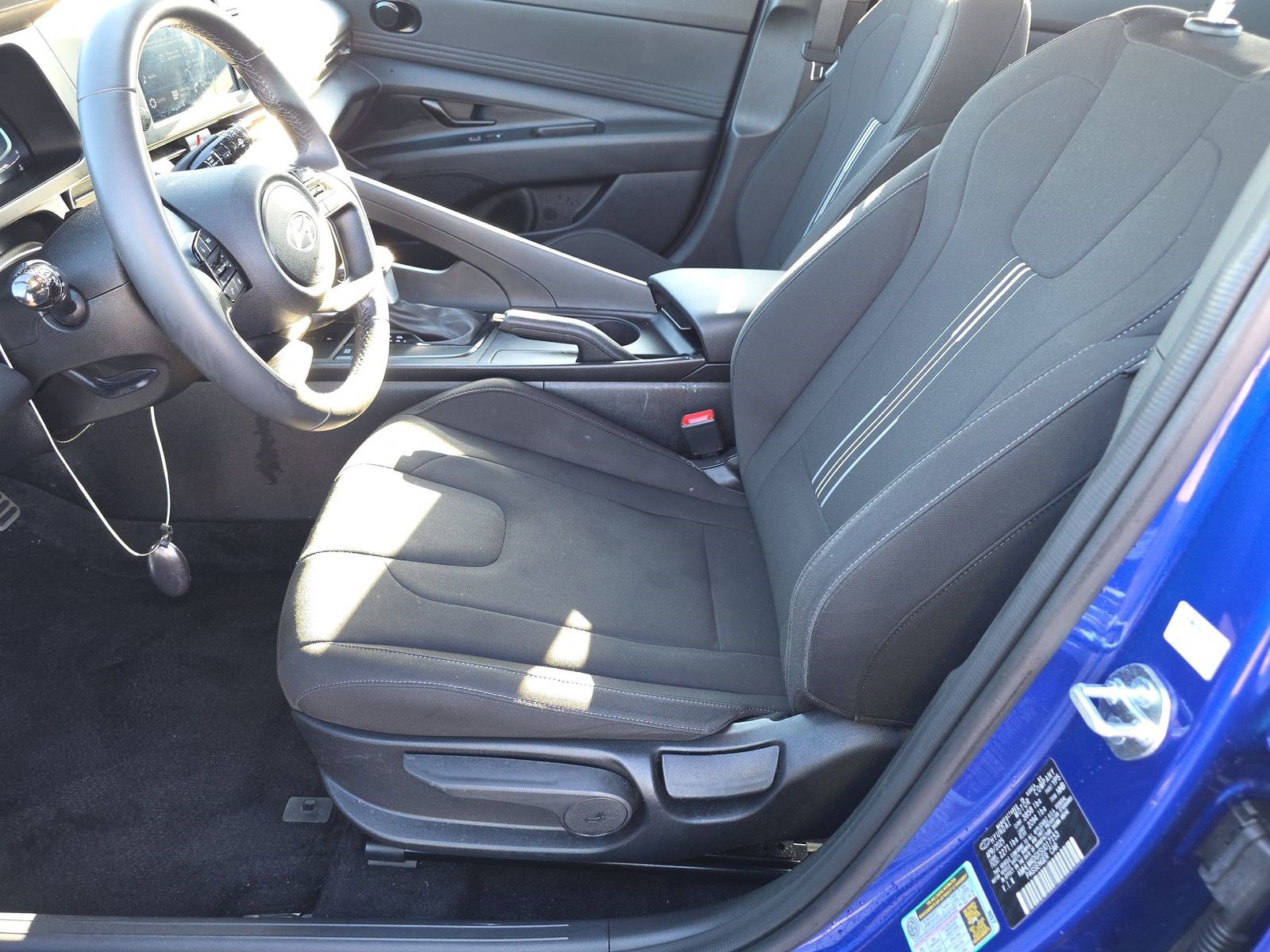 Used 2025 Hyundai Elantra Sport image 10