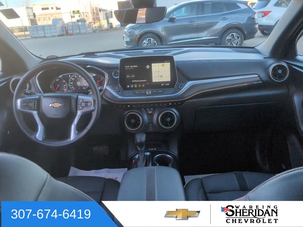 Used 2024 Chevrolet Blazer Premier w/ Driver Confidence II Package image 9