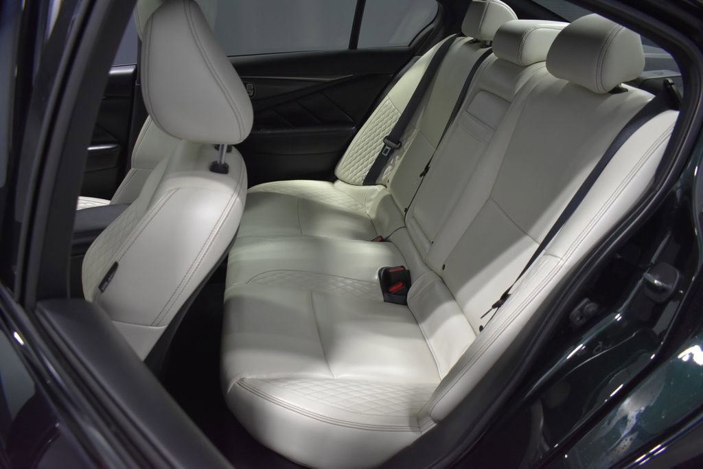 Used 2023 INFINITI Q50 Red Sport 400 w/ Black Opal Edition image 31