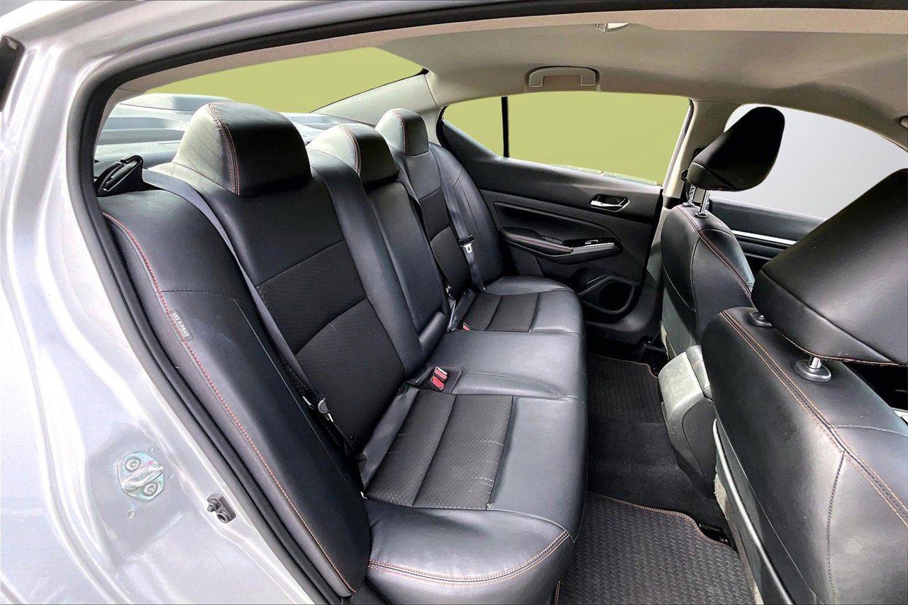 Used 2024 Nissan Altima 2.5 SR image 23