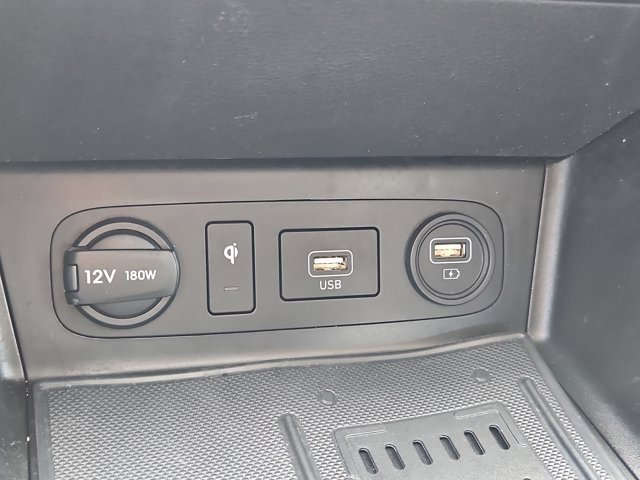 Used 2022 Hyundai Sonata Limited image 26