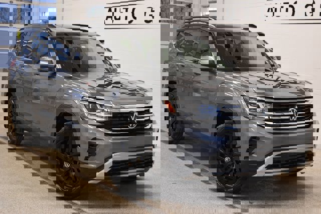 Used 2022 Volkswagen Atlas SE image 1