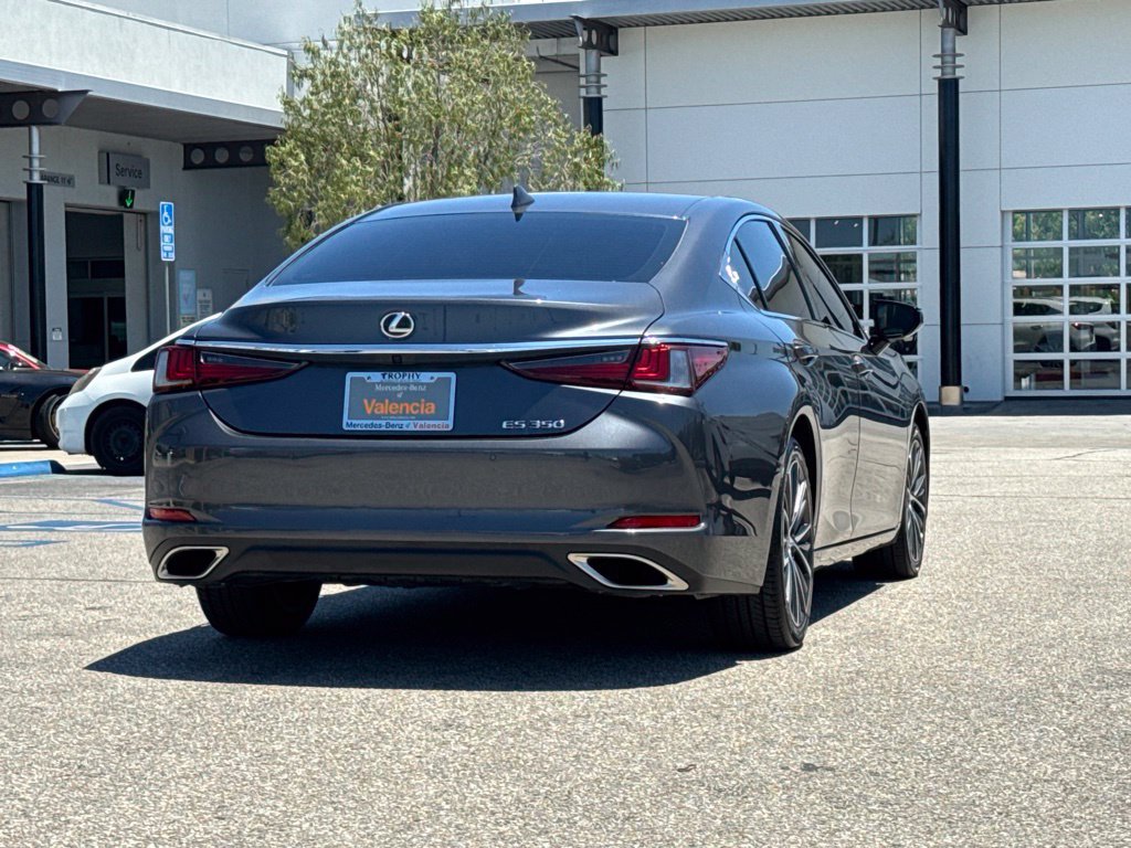 Used 2025 Lexus ES 350 w/ Premium Package FWD image 8