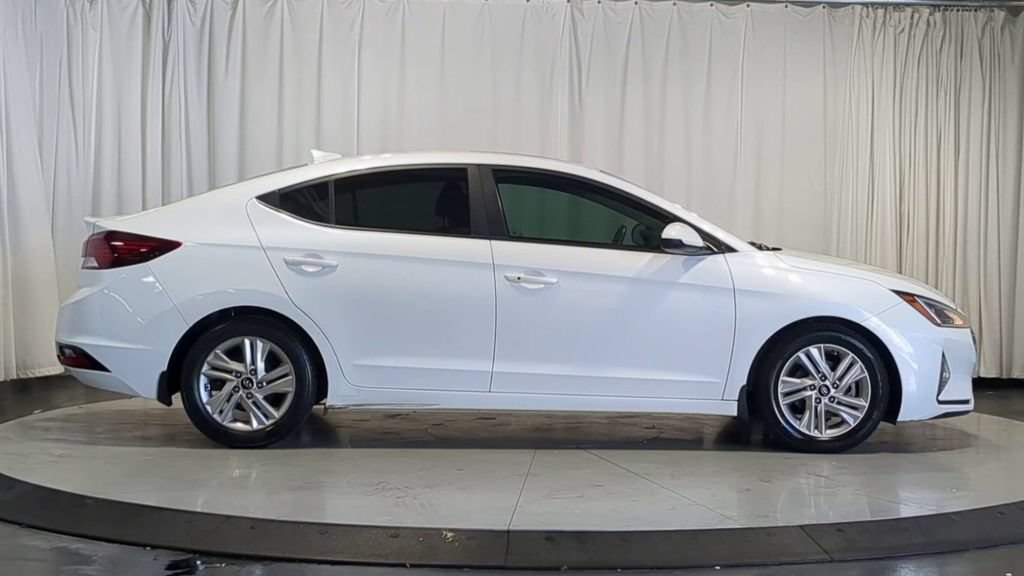 Used 2020 Hyundai Elantra Value Edition FWD image 11