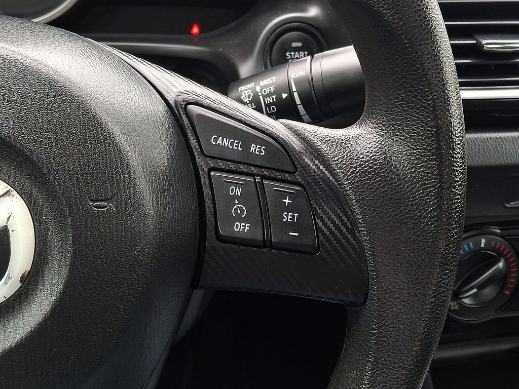 Used 2015 MAZDA MAZDA3 i Sport FWD image 22