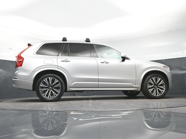 Used 2022 Volvo XC90 T6 Momentum w/ Climate Package AWD/4WD image 30