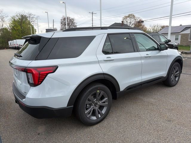 New 2026 Ford Explorer Active AWD/4WD image 3