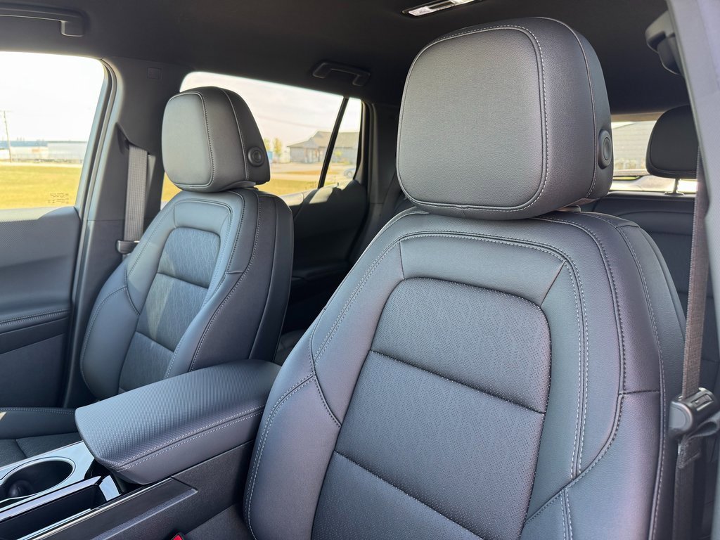 New 2026 Chevrolet Equinox LT w/ Convenience Package II image 10