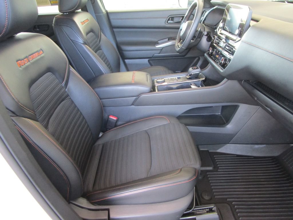 Used 2024 Nissan Pathfinder Rock Creek AWD/4WD image 29