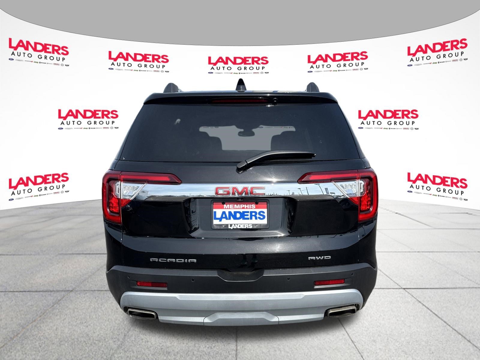 Used 2023 GMC Acadia SLT AWD/4WD image 4