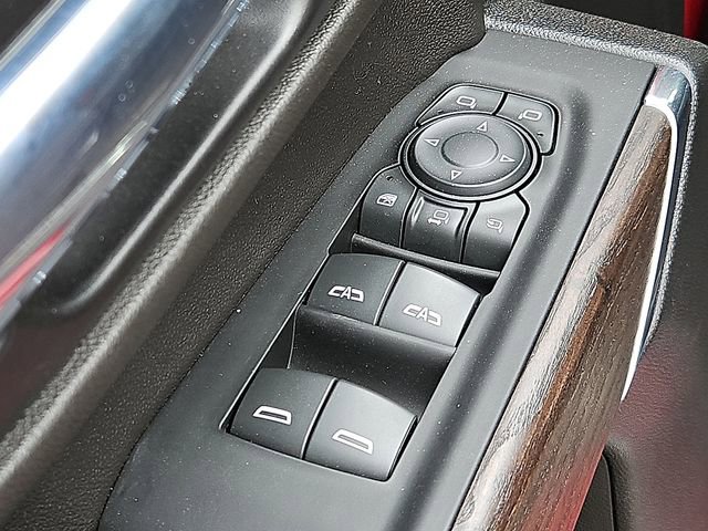 Used 2022 GMC Sierra 2500 Denali AWD/4WD image 13