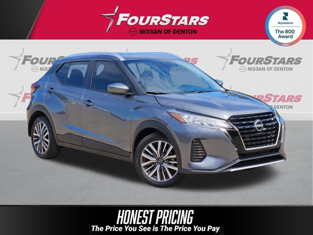 Used 2024 Nissan Kicks SV image 1