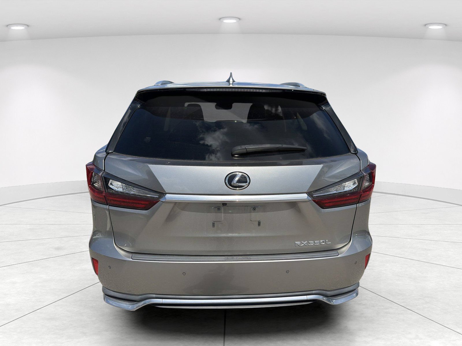 Used 2018 Lexus RX 350L FWD w/ Premium Package image 5