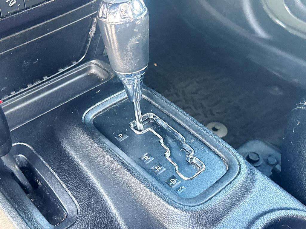 Used 2015 Jeep Wrangler Unlimited Sport w/ Quick Order Package 24S image 16