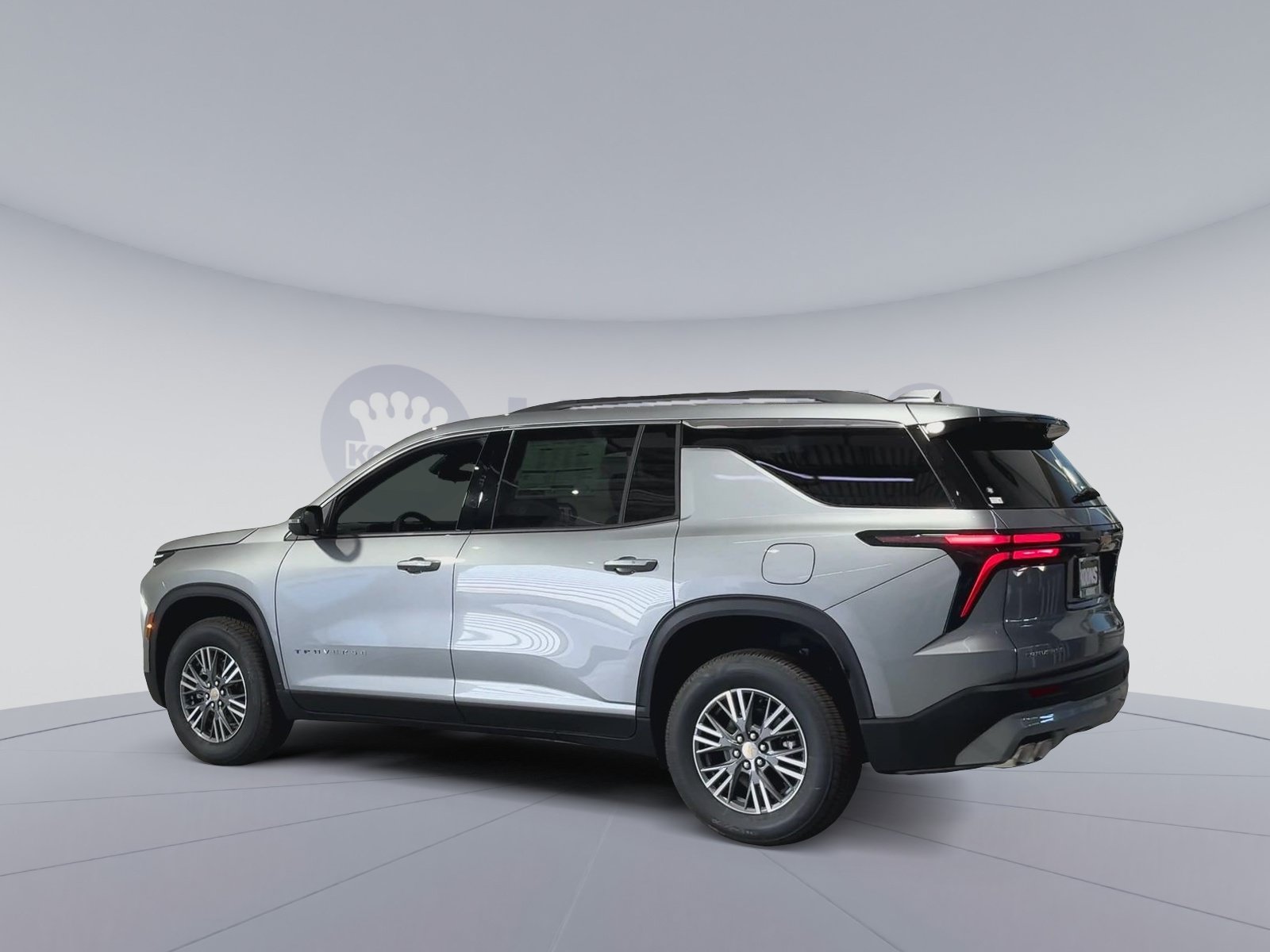 New 2026 Chevrolet Traverse LT w/ LPO, Floor Liner Package FWD image 8