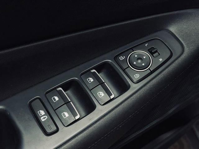 Used 2023 Hyundai Santa Fe SEL w/ Cargo Package image 14