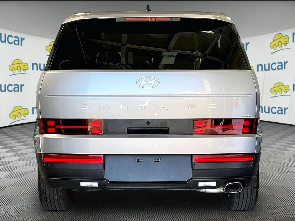 Used 2024 Hyundai Santa Fe SE AWD/4WD image 5