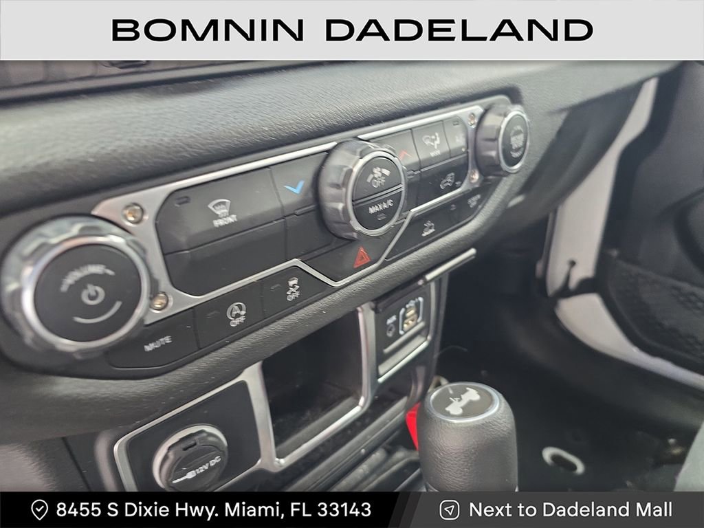 Used 2024 Jeep Wrangler Sport image 14