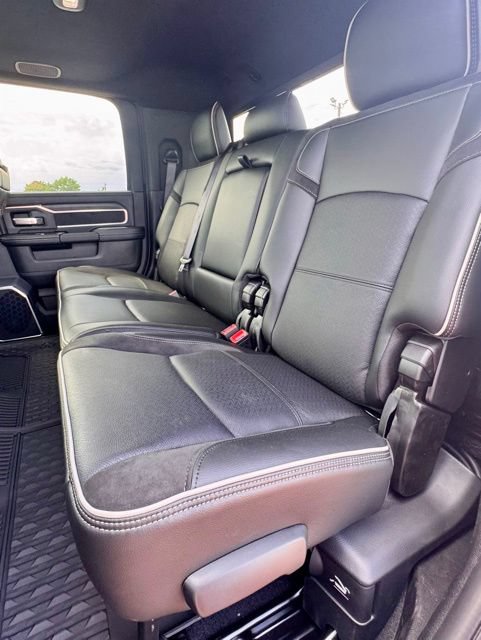 New 2026 RAM 2500 Laramie w/ Night Edition AWD/4WD image 12