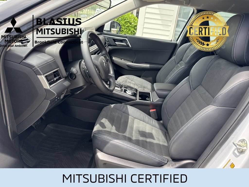Used 2023 Mitsubishi Outlander 4WD Plug-In Hybrid image 21