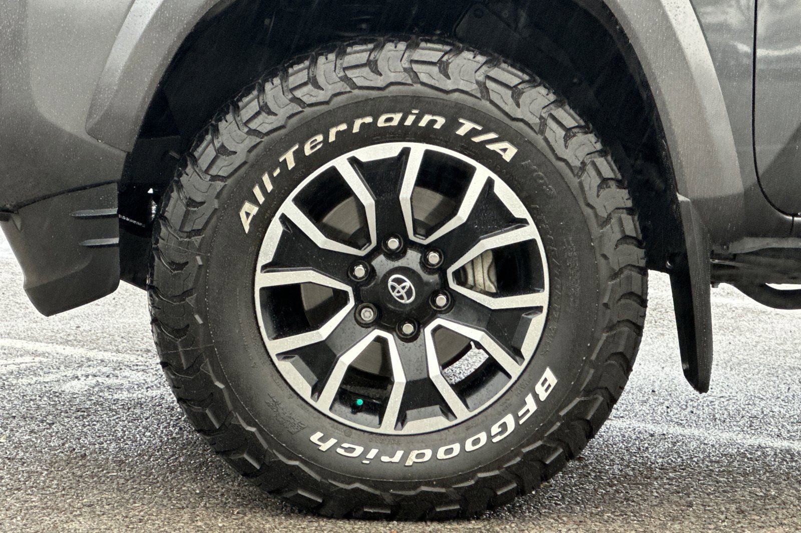 Used 2023 Toyota Tacoma TRD Sport image 29