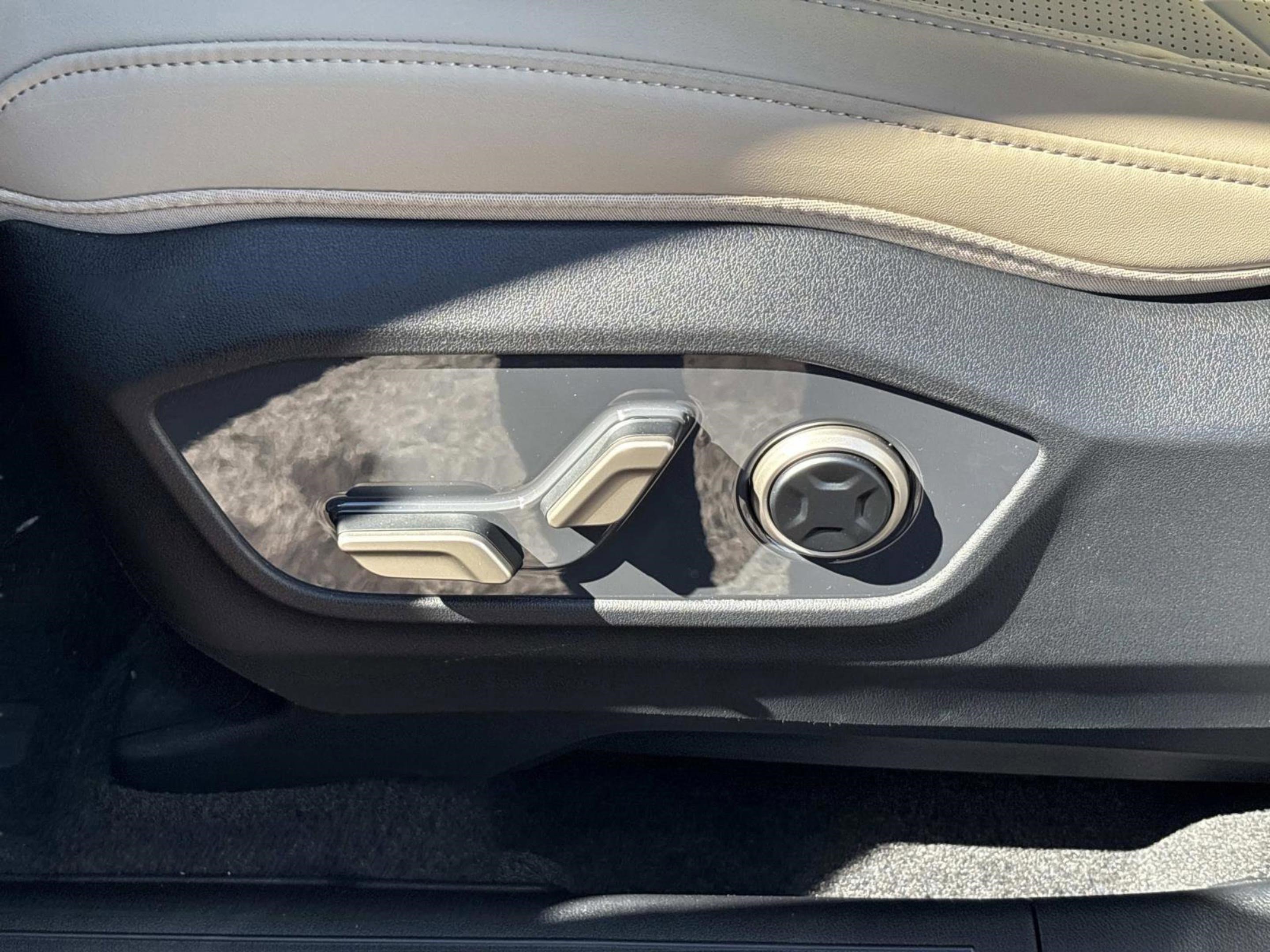 New 2027 Kia Telluride EX image 25