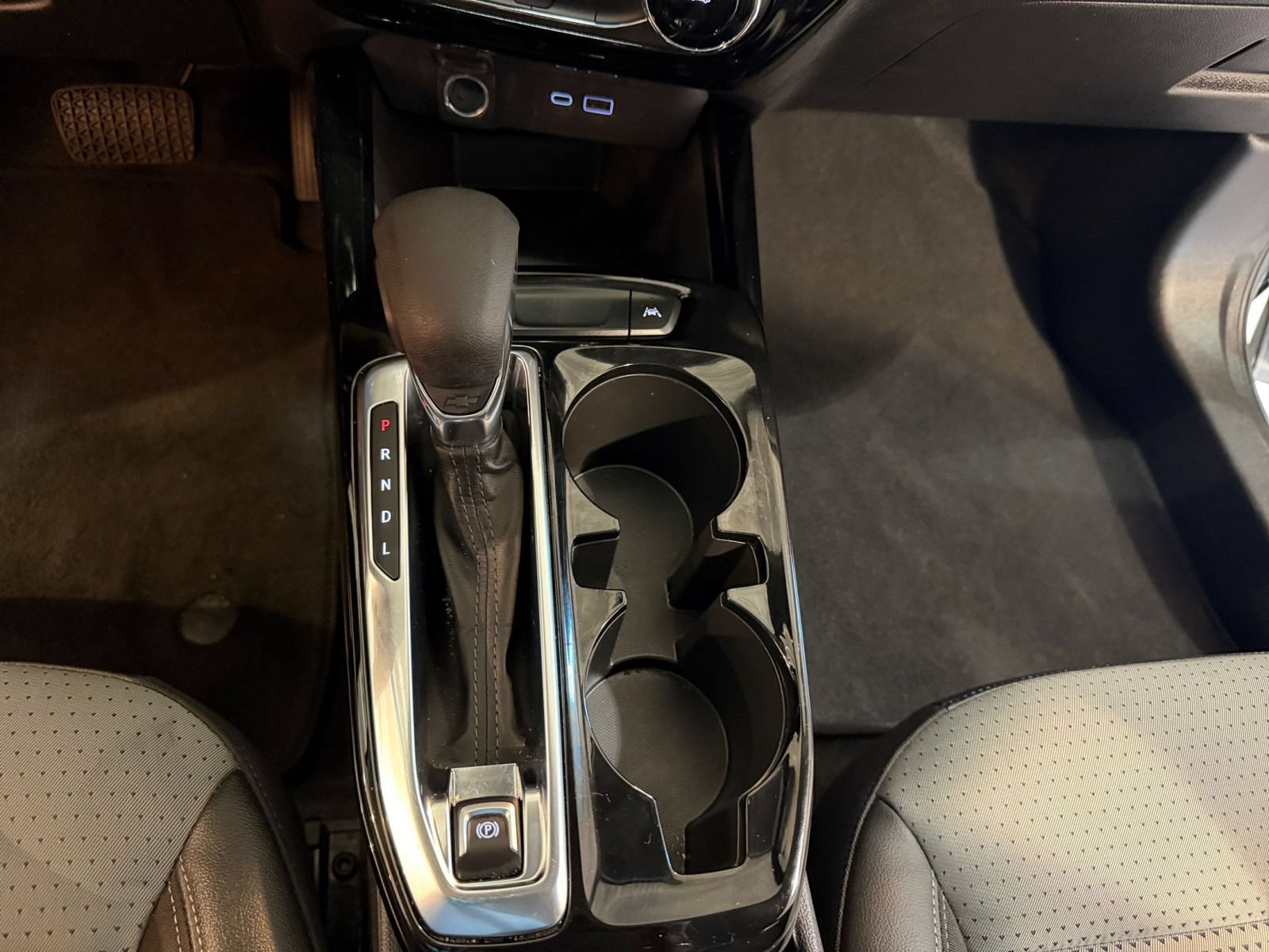 Used 2026 Chevrolet Trax LT FWD image 39
