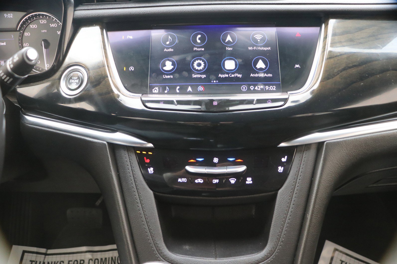 Used 2020 Cadillac XT6 Premium Luxury image 21