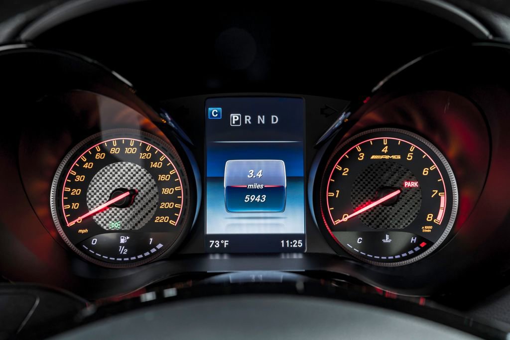 Used 2018 Mercedes-Benz AMG GT R image 15