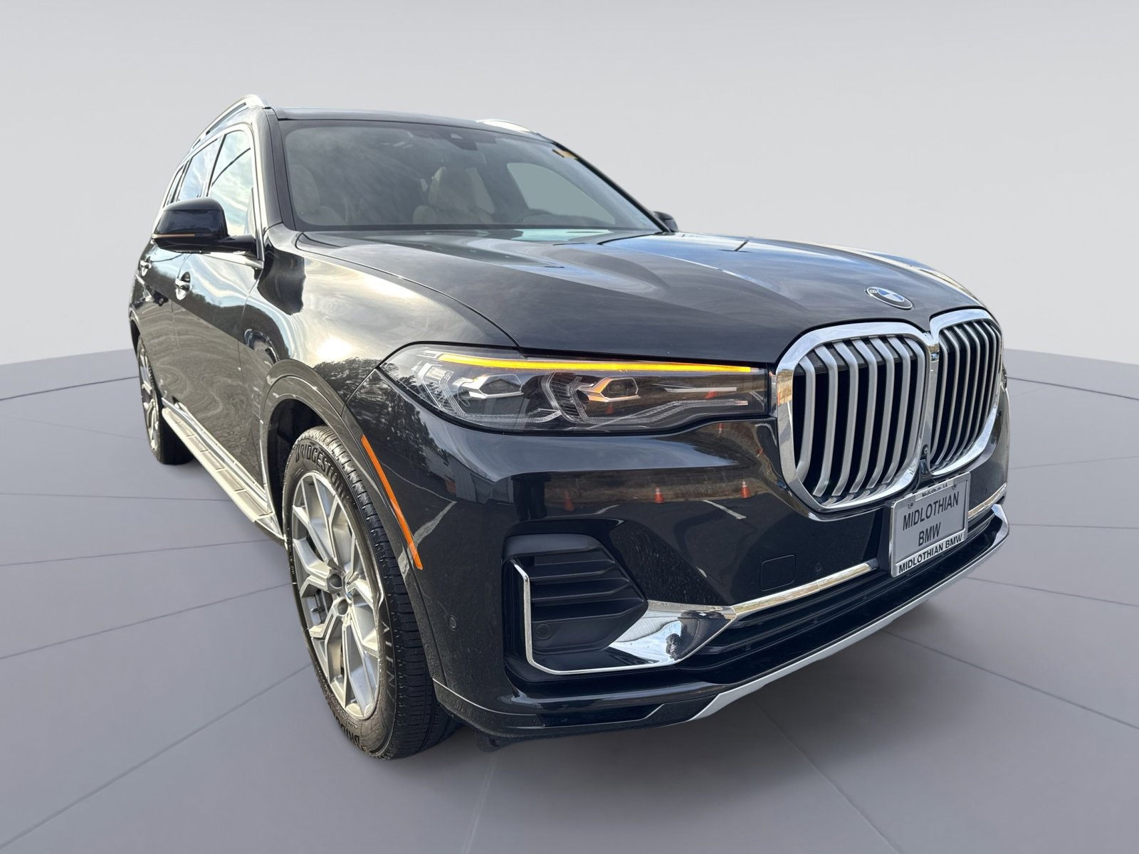 Used 2021 BMW X7 xDrive40i w/ Premium Package 2 image 3