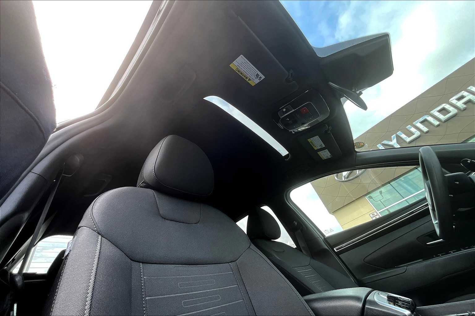 Used 2024 Hyundai Santa Cruz SEL w/ Activity Package image 13