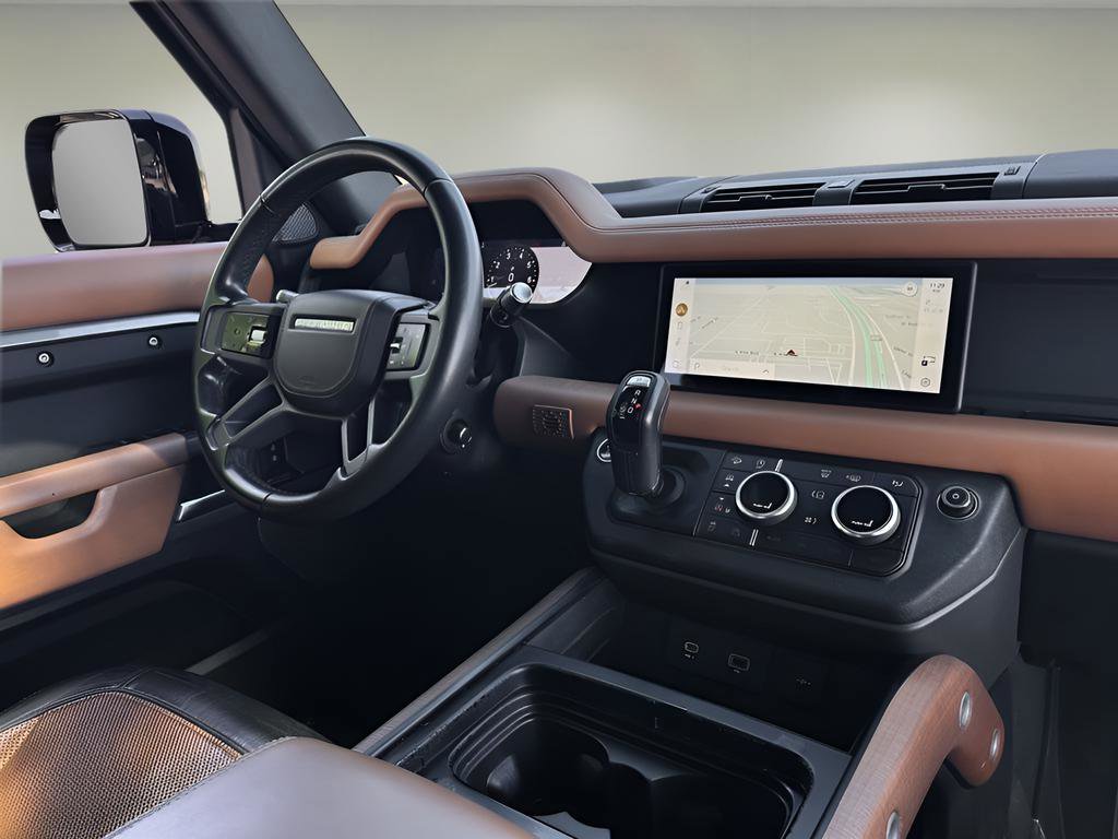 Used 2020 Land Rover Defender 110 X image 10