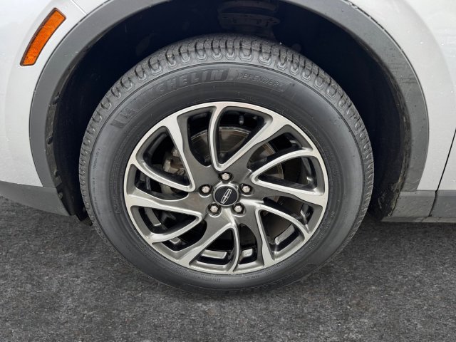 Used 2020 Lincoln Corsair AWD w/ Equipment Group 101A image 9