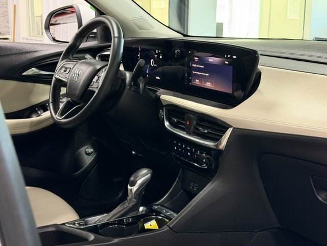 Certified 2024 Buick Encore GX Avenir w/ Avenir Technology Package FWD image 9