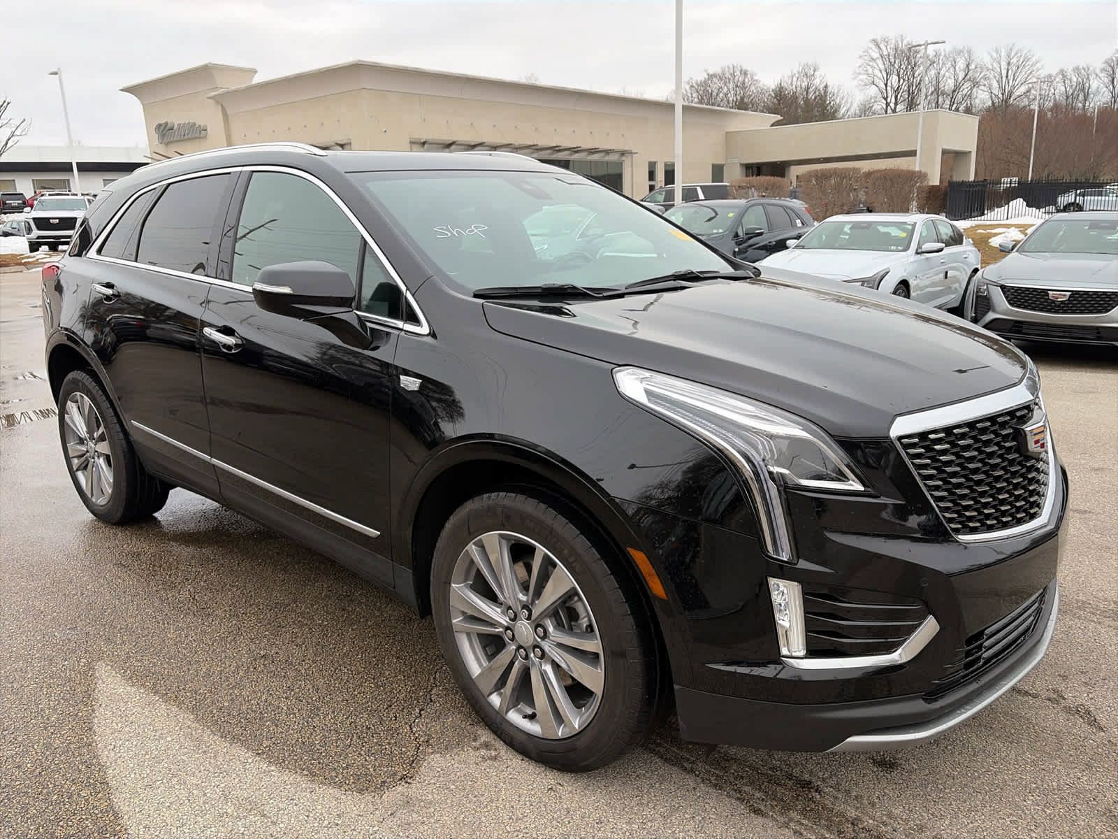 Certified 2023 Cadillac XT5 Premium Luxury image 3