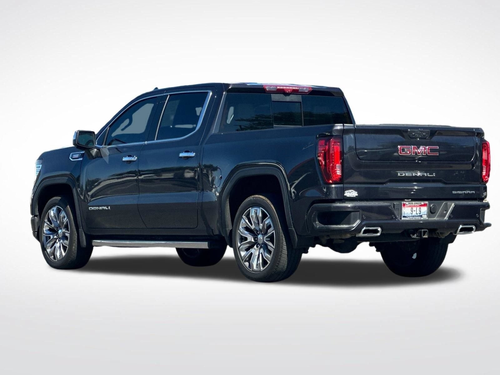 Used 2024 GMC Sierra 1500 Denali w/ Denali Reserve Package AWD/4WD image 6
