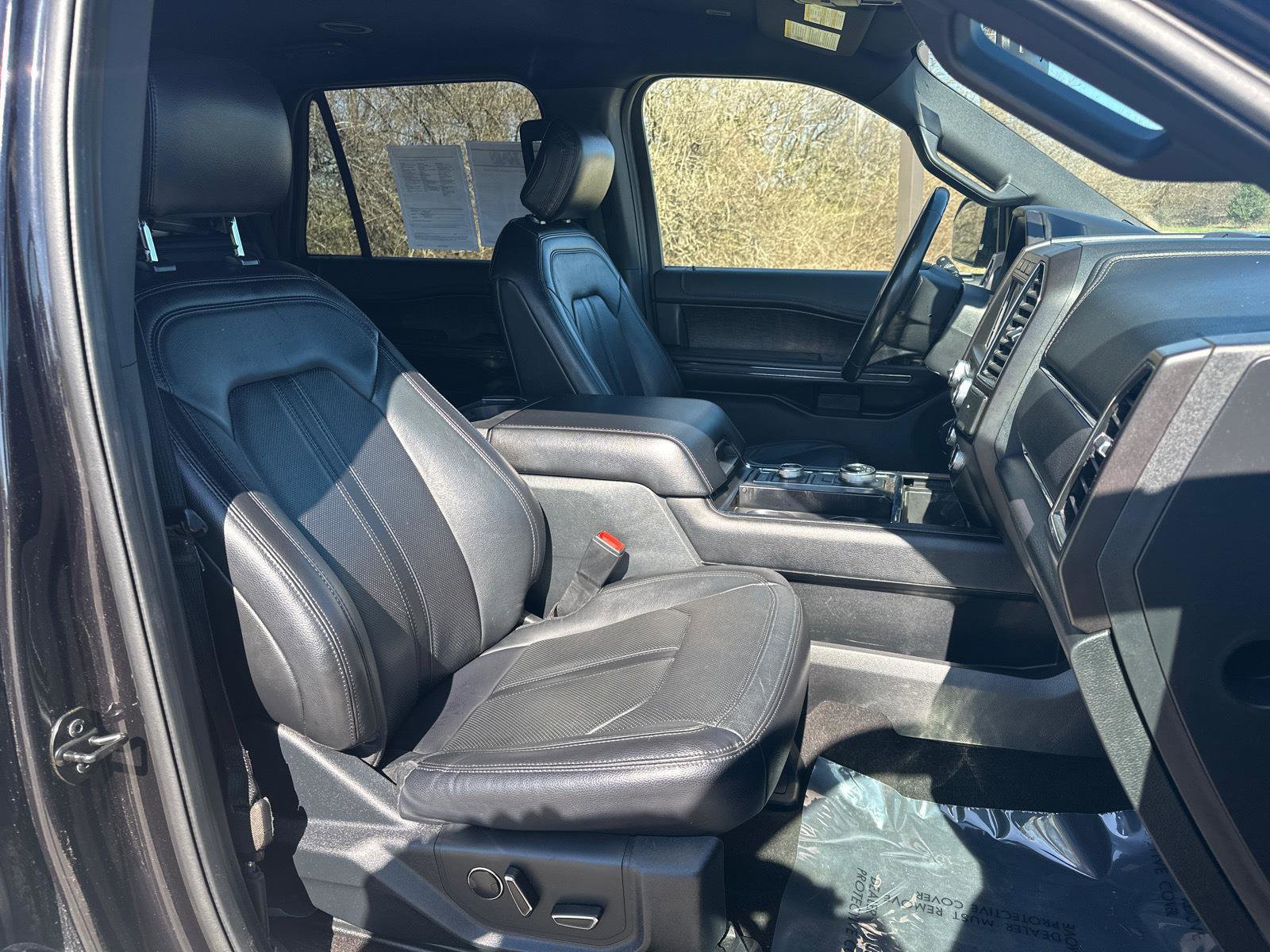 Used 2020 Ford Expedition Max Limited image 26