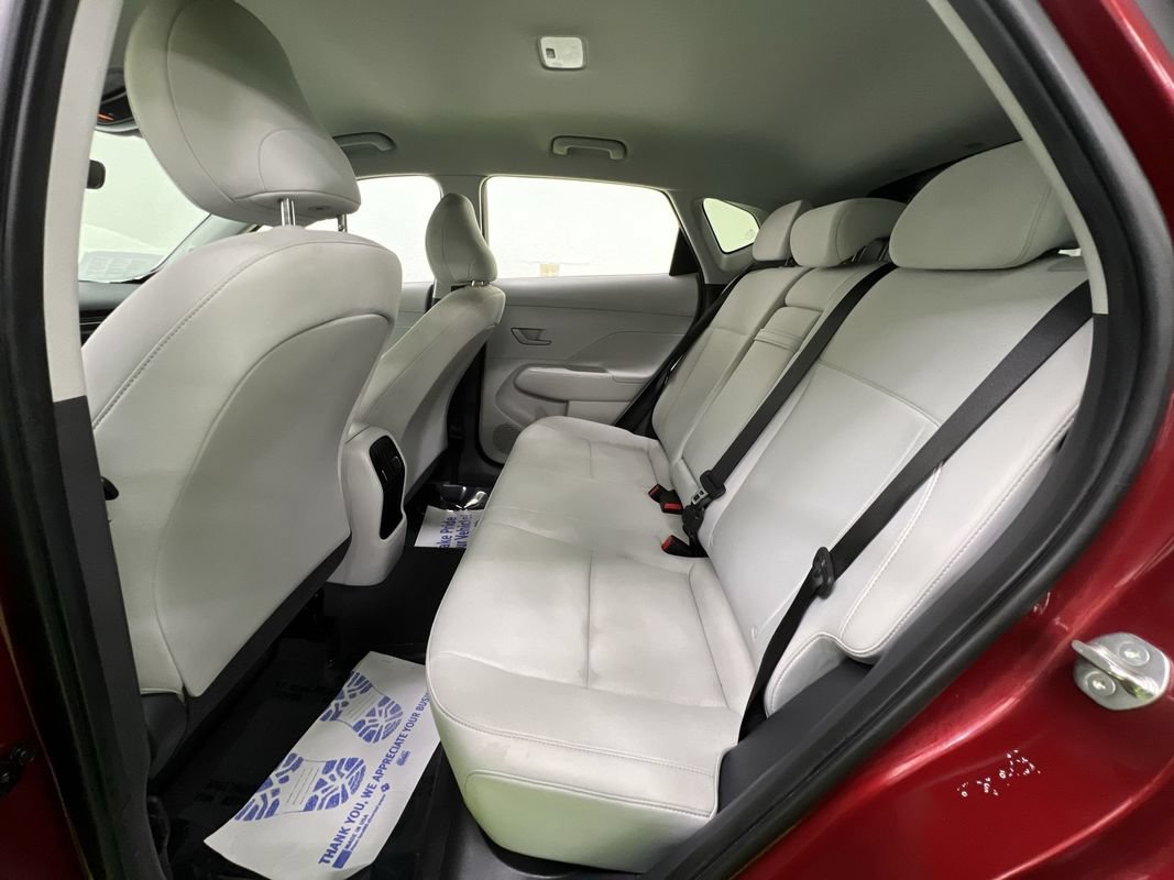 Used 2025 Hyundai Kona SEL FWD image 24