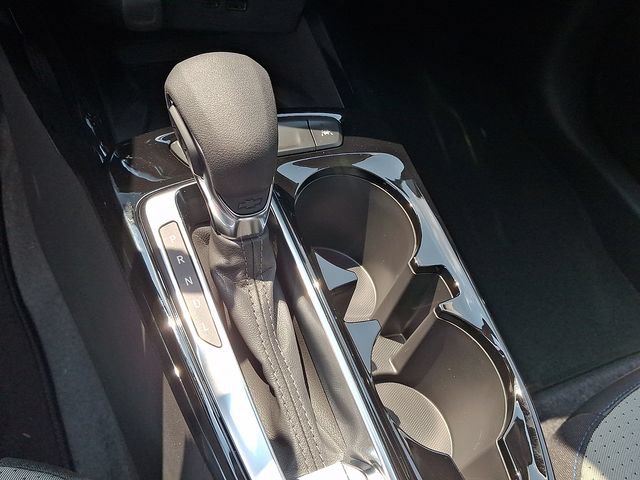 New 2026 Chevrolet Trax LT w/ Sunroof Package FWD image 8
