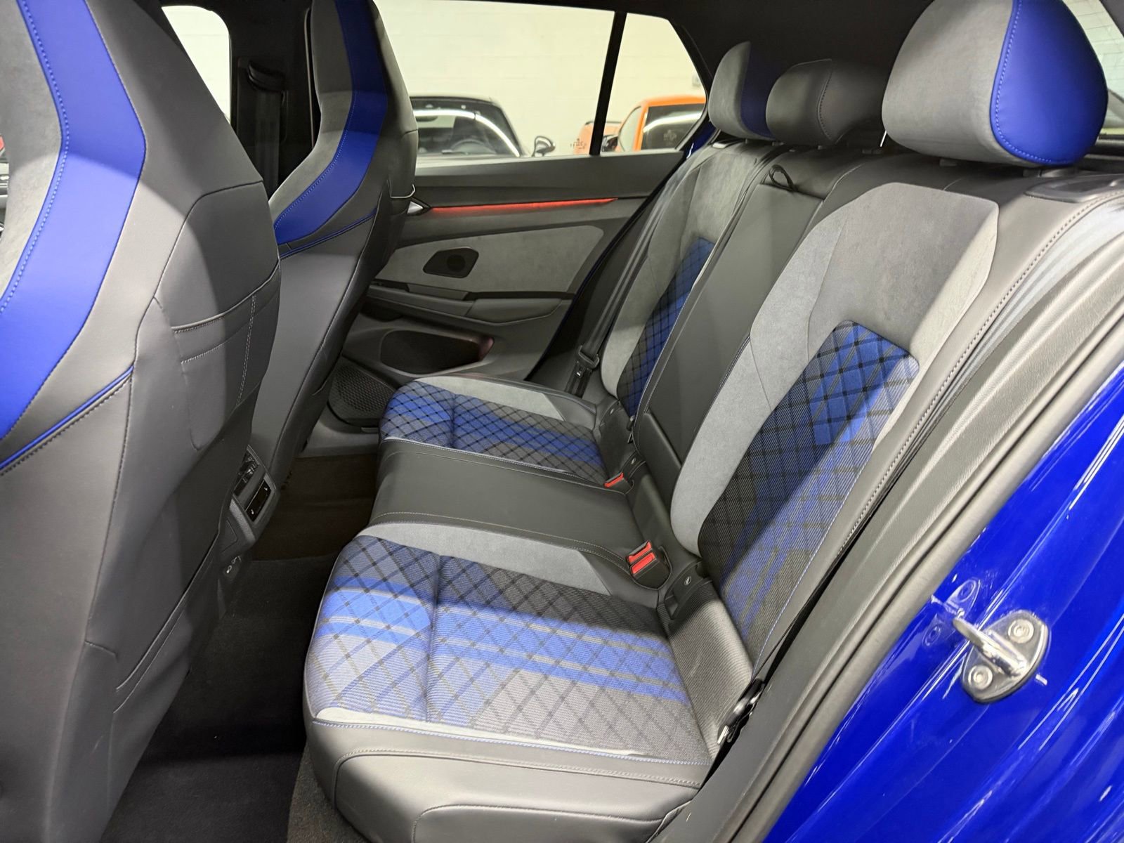 Used 2025 Volkswagen Golf w/ Euro Style Package image 22