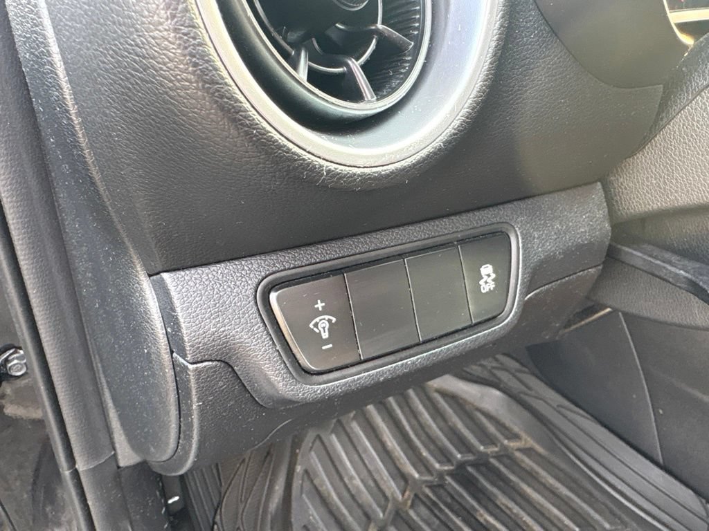 Used 2022 Kia Forte Sedan FWD image 16