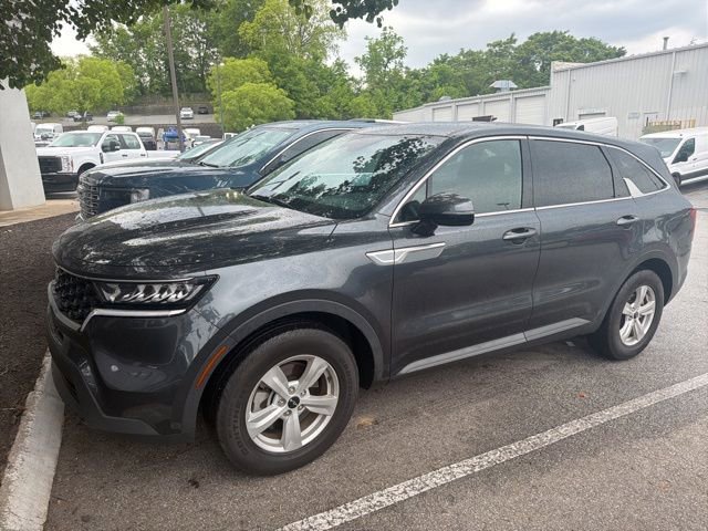 Used 2023 Kia Sorento LX