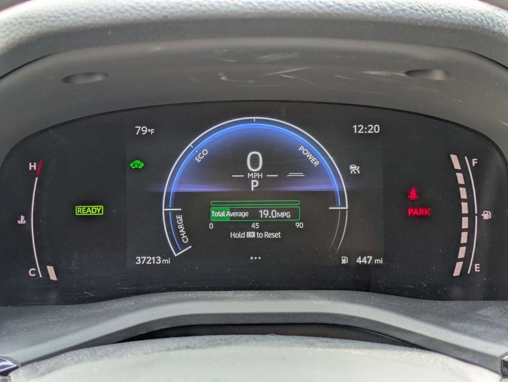 Used 2025 Toyota Camry LE image 16