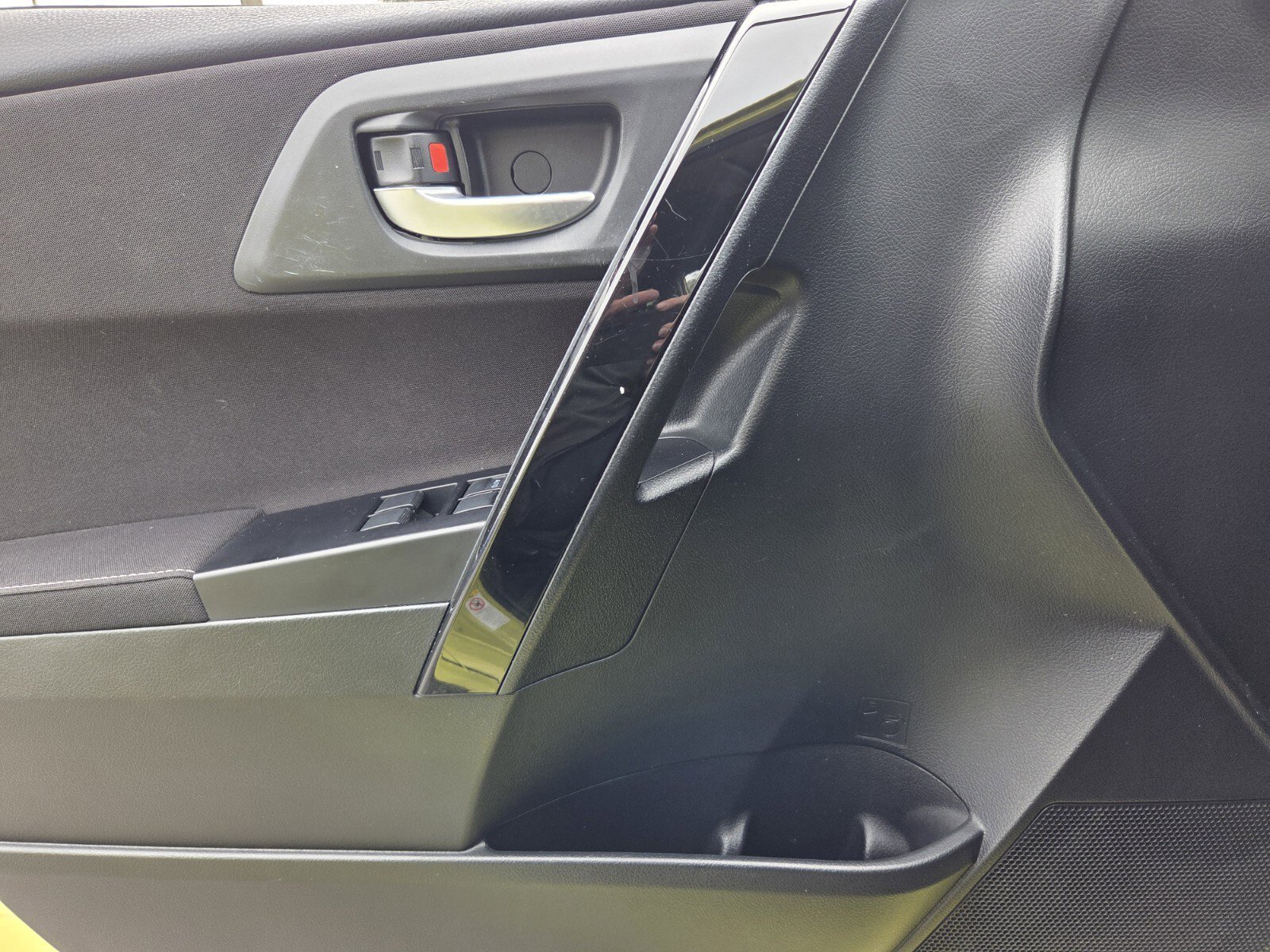 Used 2018 Toyota Corolla iM image 20