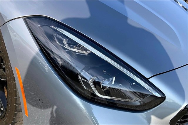 Used 2024 BMW Z4 M40i w/ Premium Package image 20