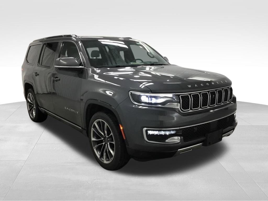 Used 2022 Jeep Wagoneer Series III w/ Premium Group I AWD/4WD image 3