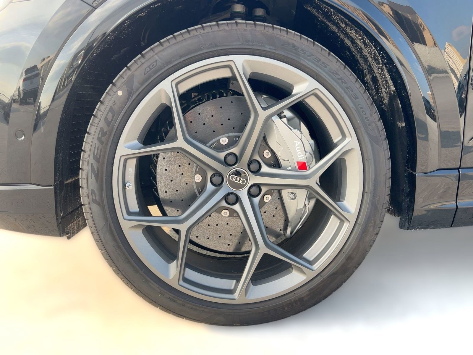 New 2026 Audi RS Q8 performance image 12