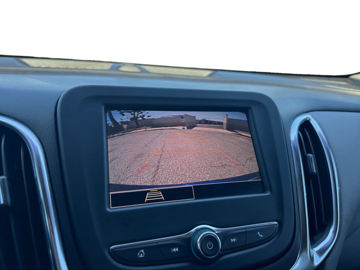Used 2022 Chevrolet Equinox LT AWD/4WD image 13